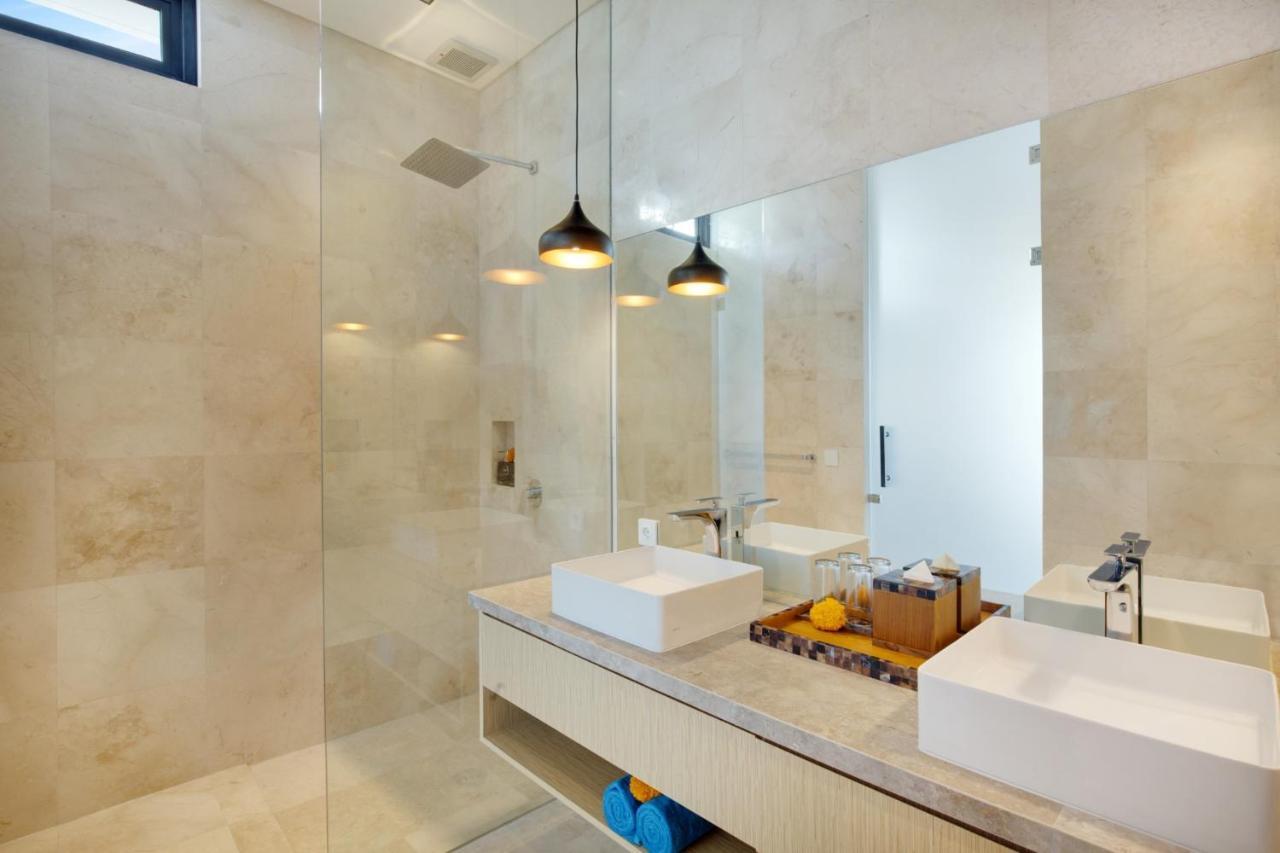 Eight Palms Villa Seminyak By Ini Vie Hospitality Exteriör bild