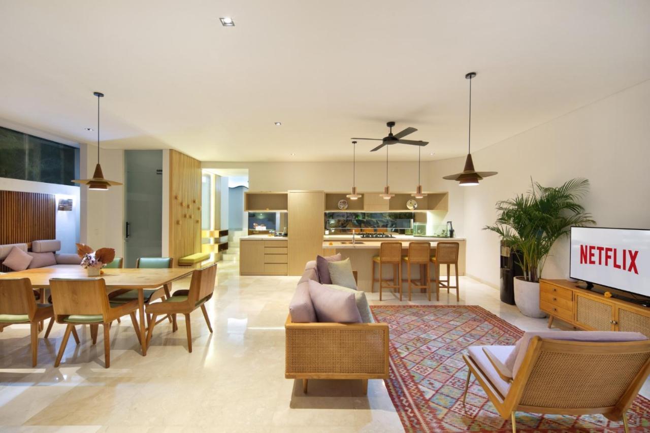 Eight Palms Villa Seminyak By Ini Vie Hospitality Exteriör bild