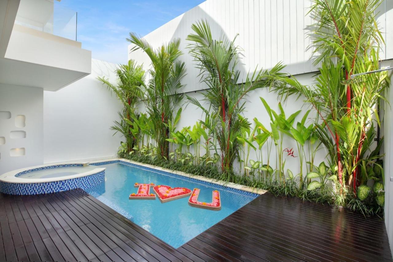 Eight Palms Villa Seminyak By Ini Vie Hospitality Exteriör bild