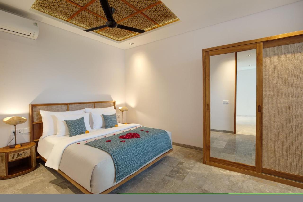 Eight Palms Villa Seminyak By Ini Vie Hospitality Exteriör bild