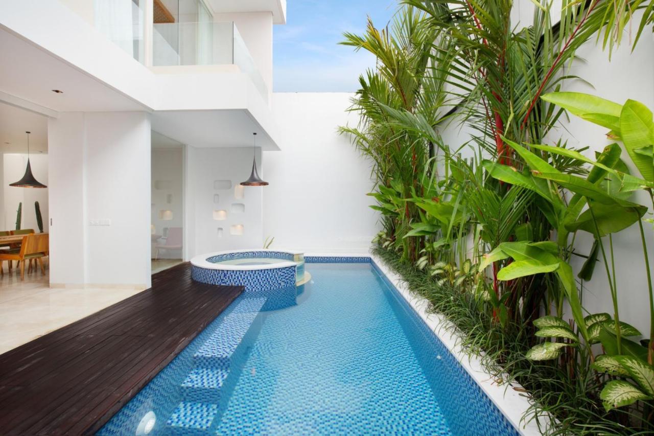 Eight Palms Villa Seminyak By Ini Vie Hospitality Exteriör bild