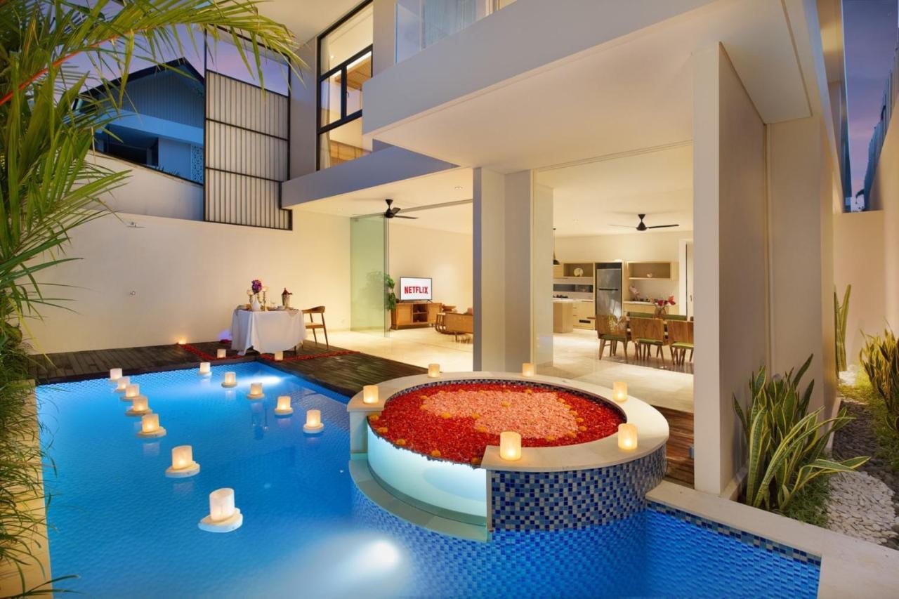 Eight Palms Villa Seminyak By Ini Vie Hospitality Exteriör bild