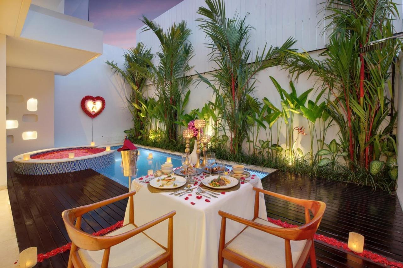 Eight Palms Villa Seminyak By Ini Vie Hospitality Exteriör bild