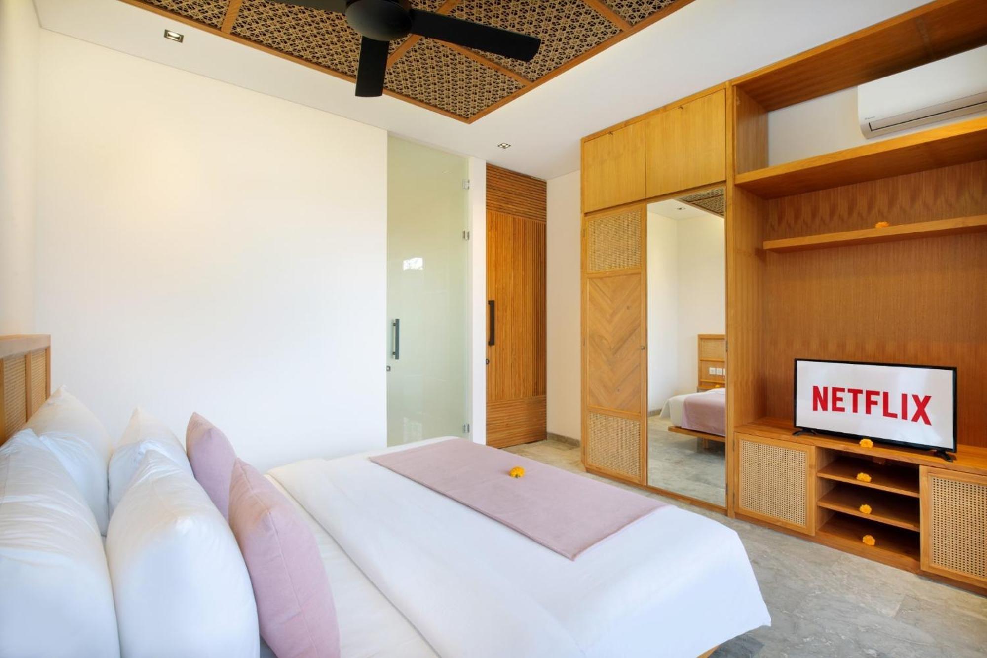 Eight Palms Villa Seminyak By Ini Vie Hospitality Exteriör bild