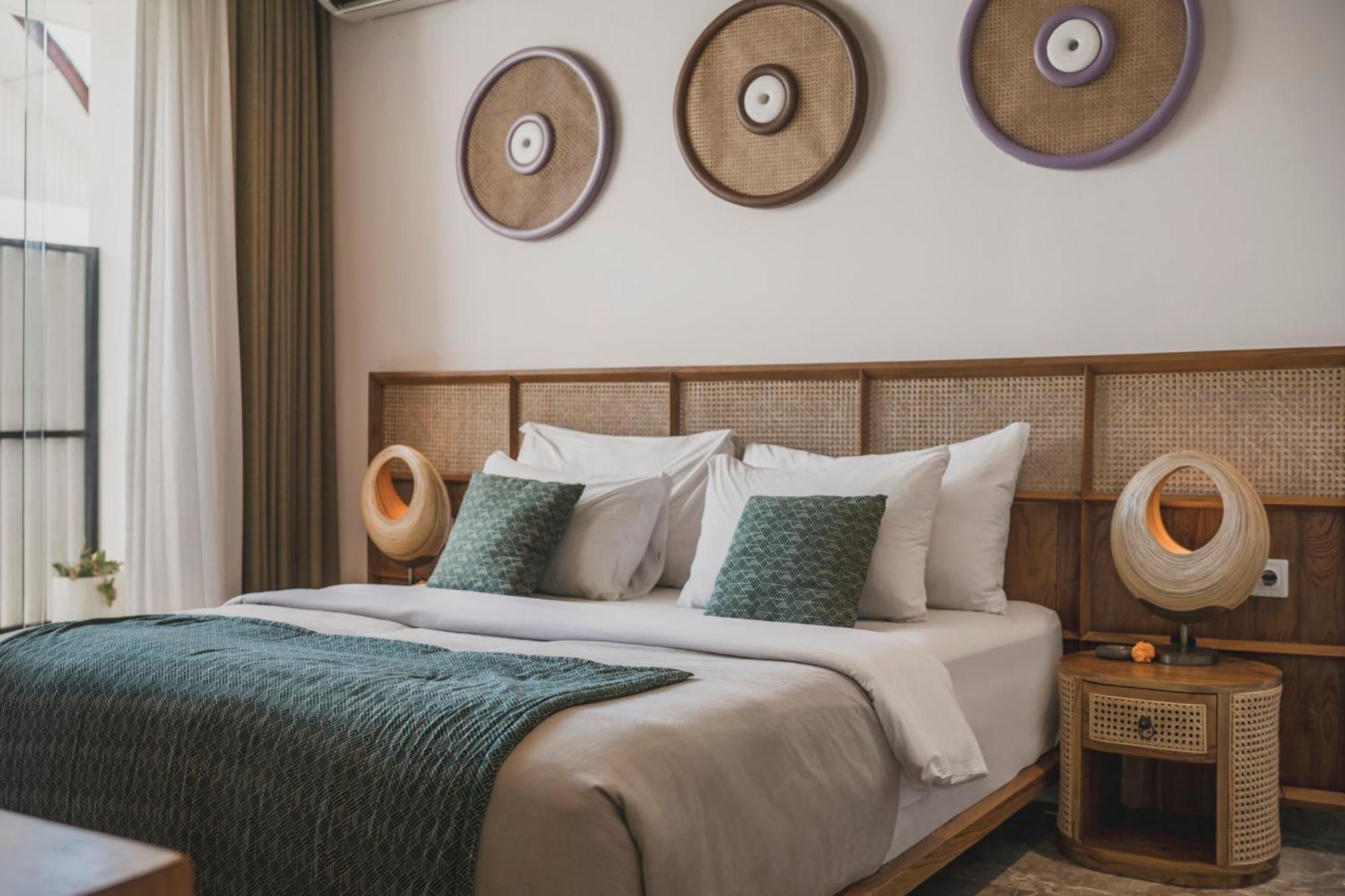 Eight Palms Villa Seminyak By Ini Vie Hospitality Exteriör bild