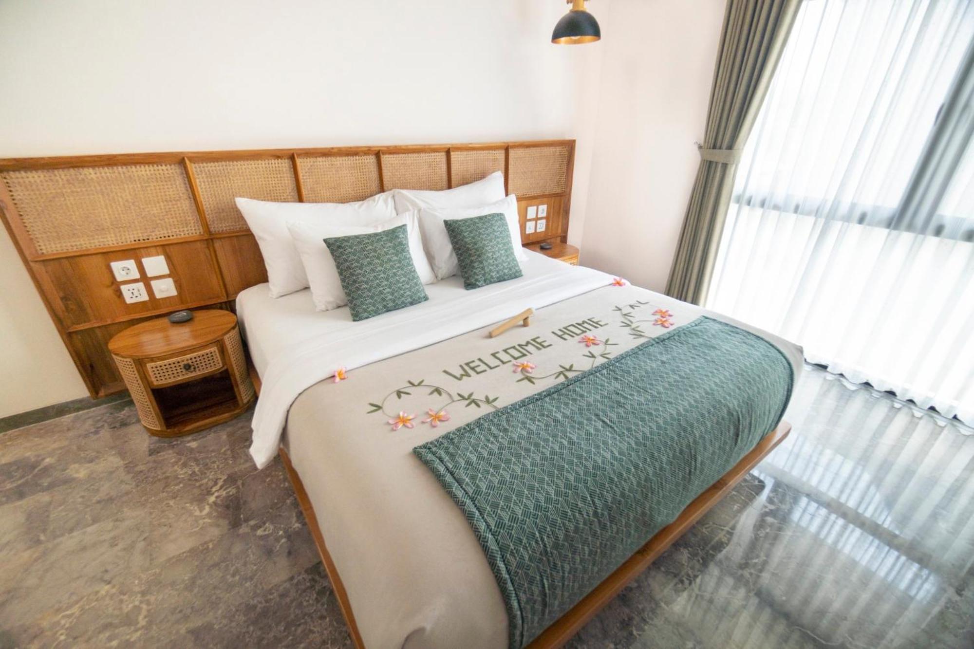 Eight Palms Villa Seminyak By Ini Vie Hospitality Exteriör bild